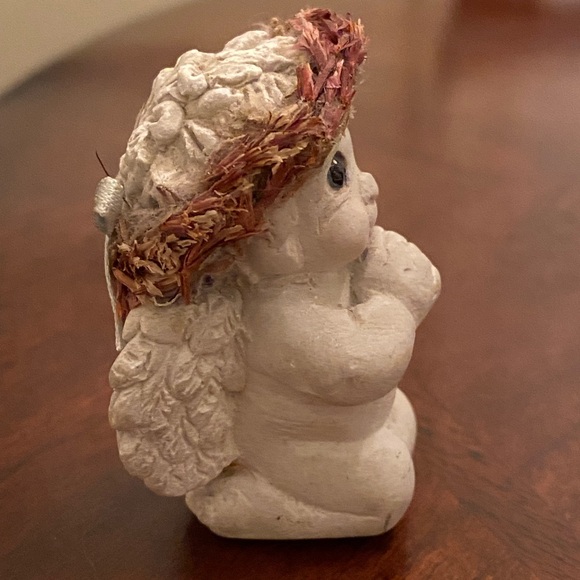 Vintage 1991 Dreamsicle Small Praying Cherub Hand Crafted Collectible - Picture 2 of 7